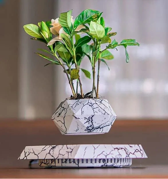 Levitating - Magnetic Floating Marble Pot